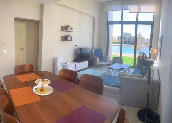 4 BR Villa with lagoon view in Tawila - 6